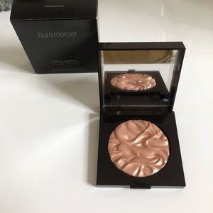 New! Laura Mercier Face Illuminator